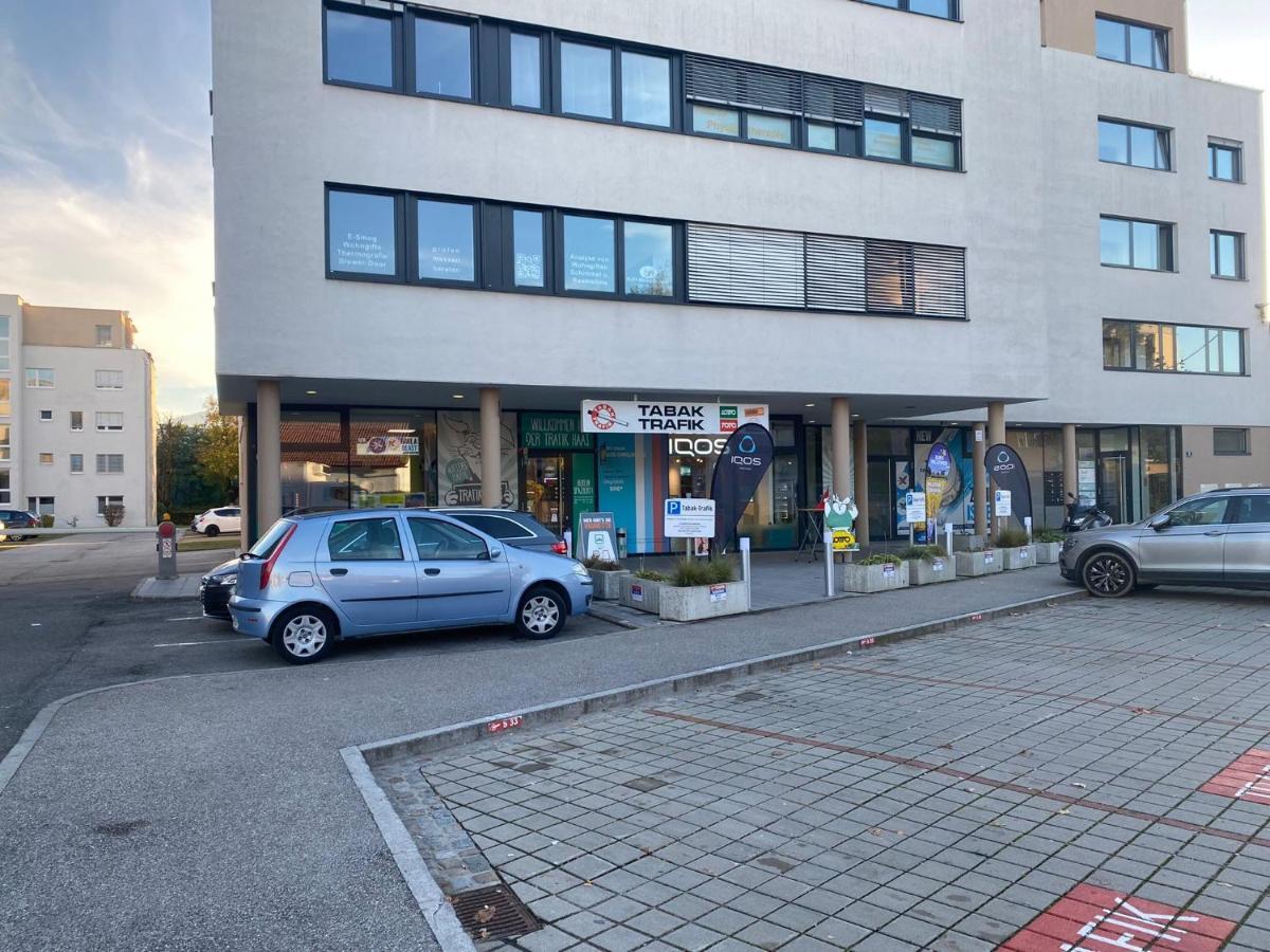 Zwischen See & Zentrum / Messe. Arbeitsplatz, Tg Klagenfurt am Woerthersee Bagian luar foto